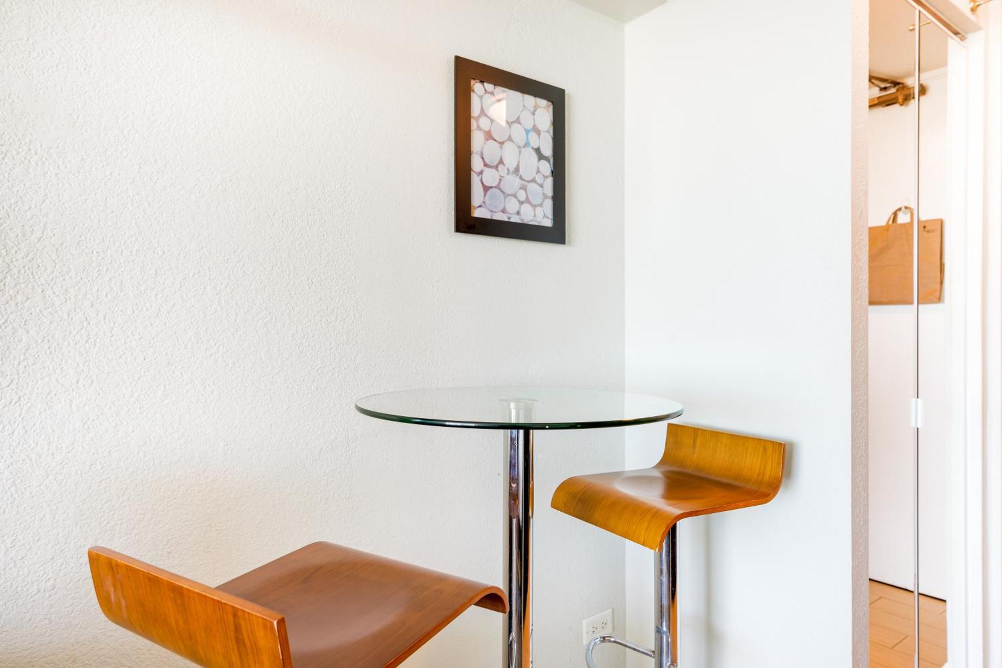 Island Colony Suites Honolulu Quarto foto